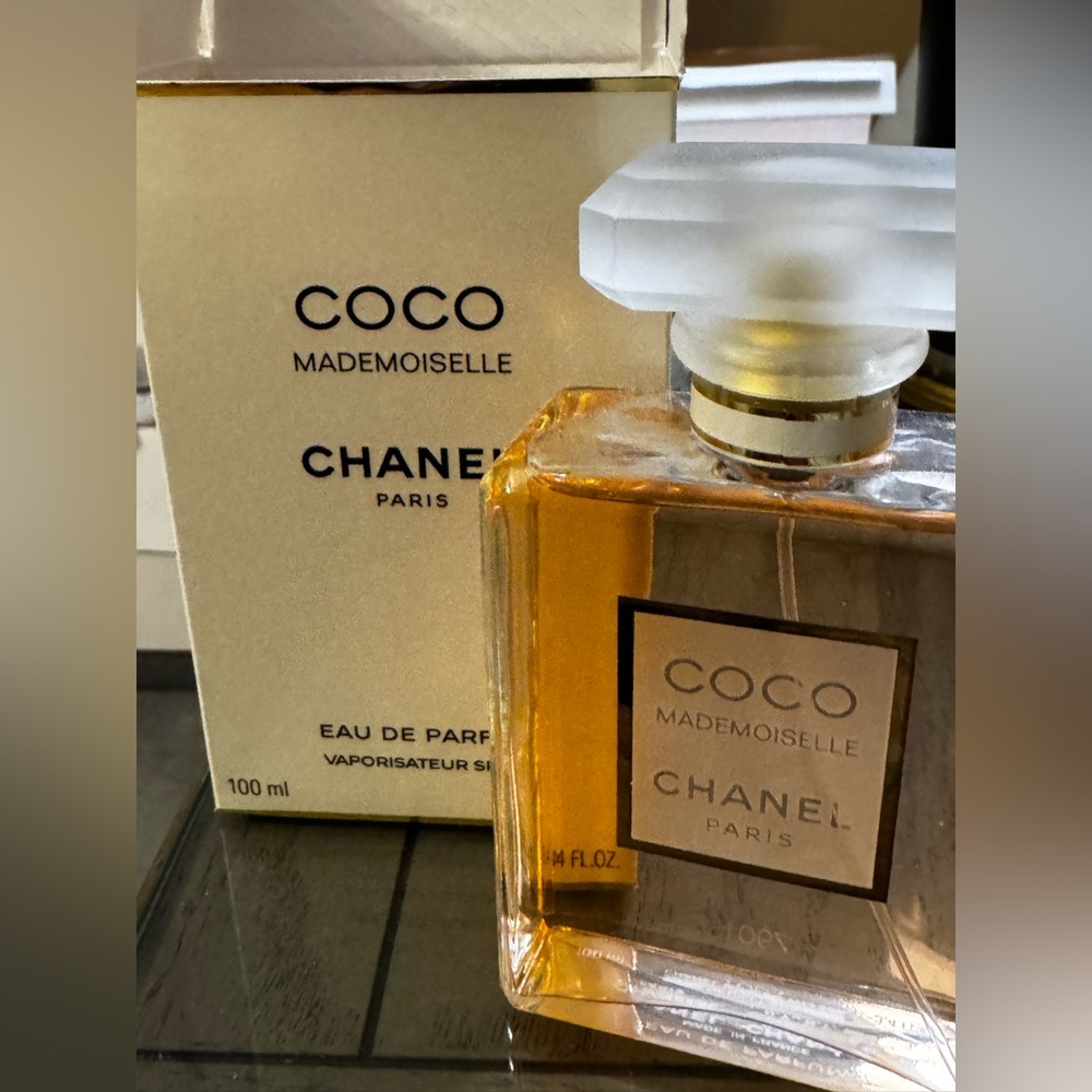 Chanel Coco Mademoiselle 3.4 fl oz Eau de Parfum